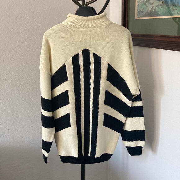 Anthony Tarassi for I.Magnin  Italy Vintage Oversized Sweater Size S - Picture 11 of 14